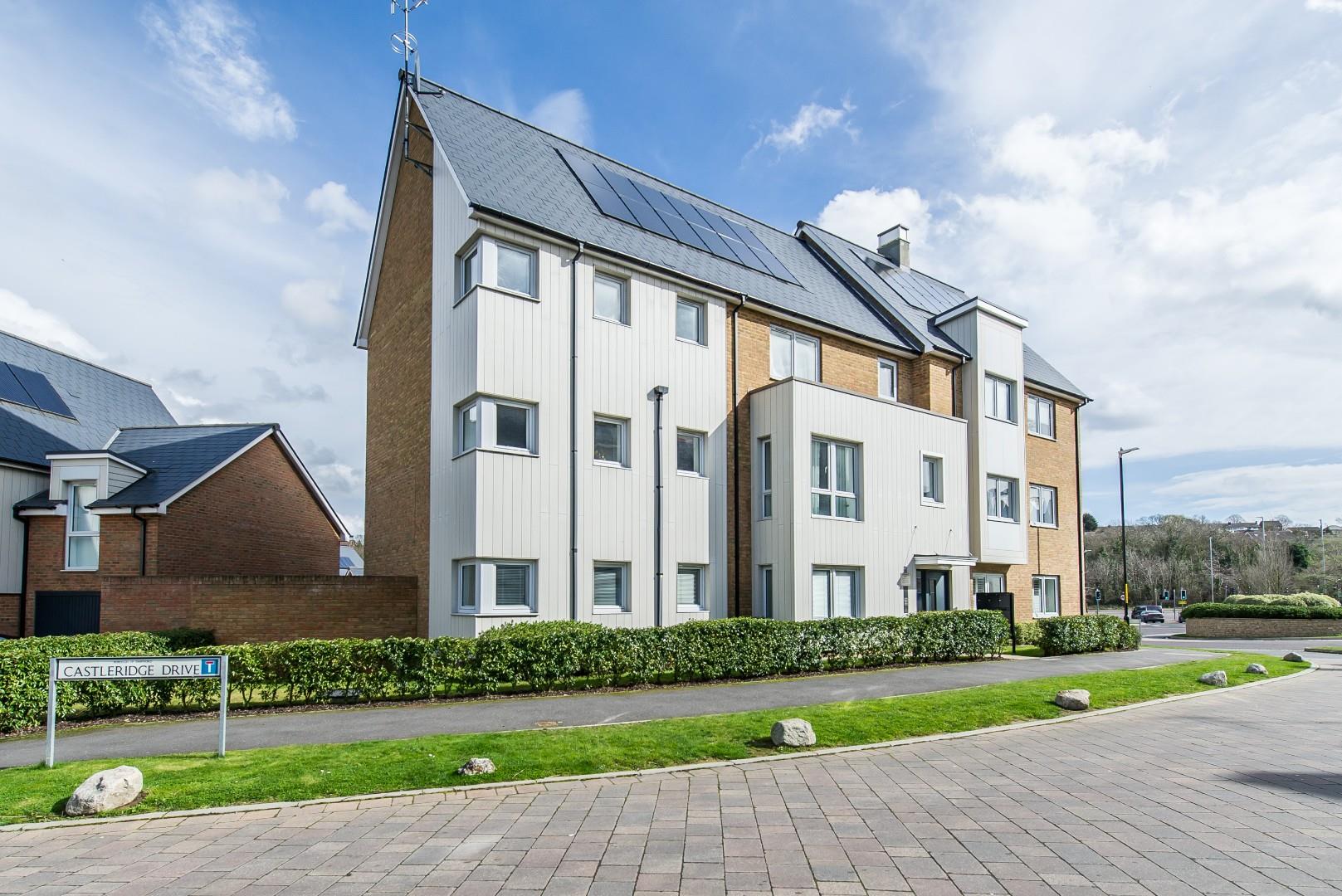 St Clements Lakes, Greenhithe The Homes Group